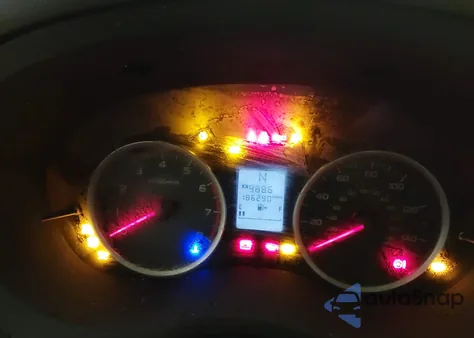 2014 Subaru Forester 2.5I Premium z USA, uszkodzony, nr VIN JF2SJAEC9EH502983